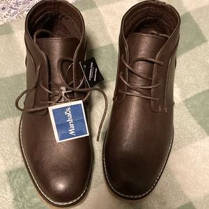 Men’s shoes